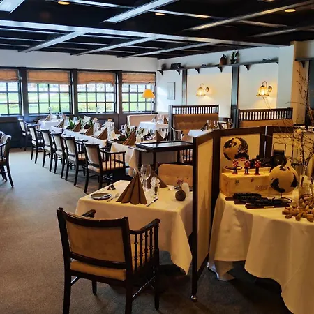 Banegaardshotellet 3*