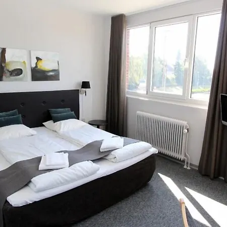 Banegaardshotellet Szálloda