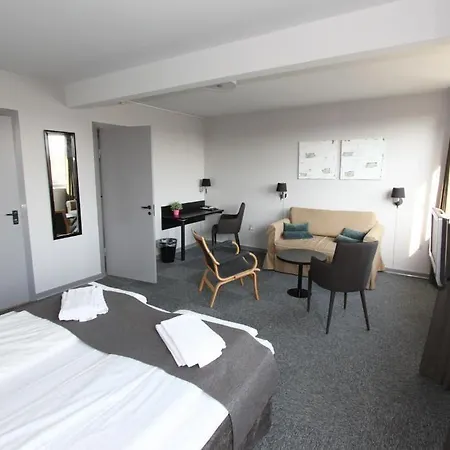 Banegaardshotellet Szálloda