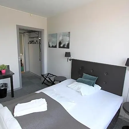 Banegaardshotellet 3*
